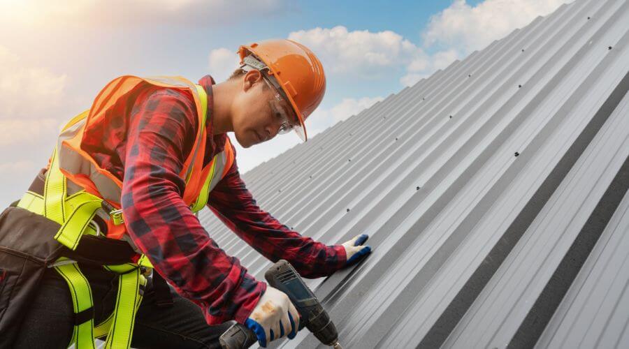 Expert new roof installation services in Spalding, MI